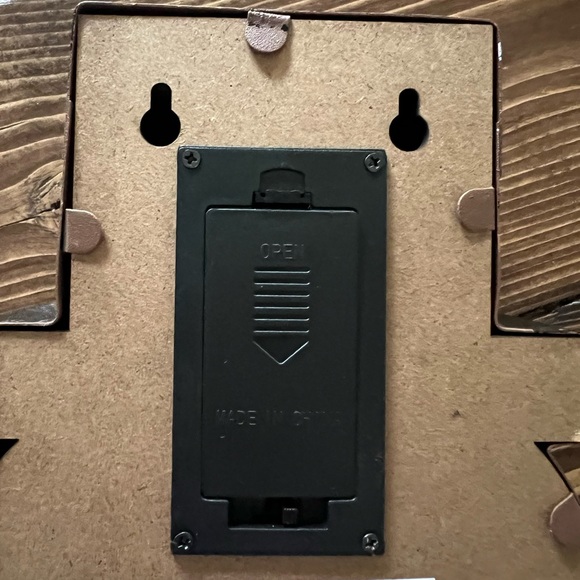 Light up snowman decor - Picture 3 of 3